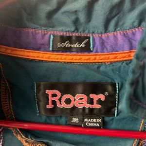 Med women’s button down